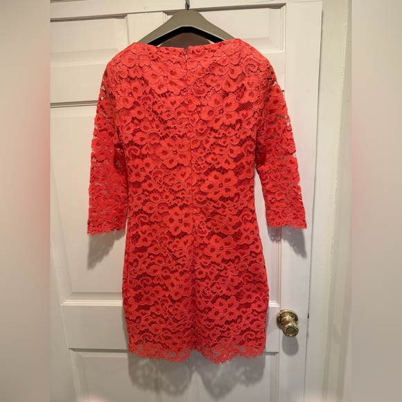 Trina Turk Pre-Owned Size 2 Elegant Coral Lace Long Sleeve Mini Cocktail Dress - Picture 8 of 11